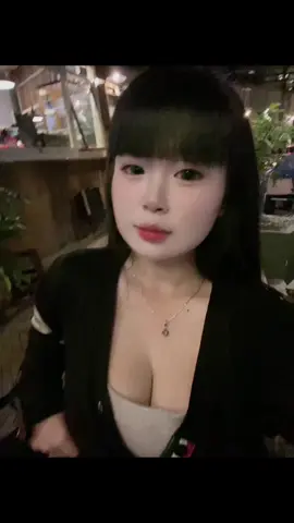 ôm chặt em nhé a người oii#fyb 