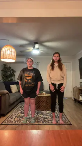 On the Flo Flo 💃💃🕺🕺💃🕺#funny #lol #xyzbca #fypシ #fyppppppppppppppppppppppp #😂 #trending #fyp#sister#lol#dance