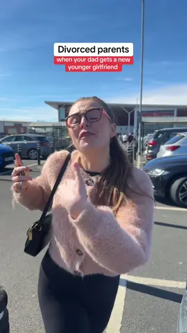 WATCH TILL THE END🤣😱 INSTA: Courtney.reynoldsx & _sammygray #viral #foryoupage #fyp #bignose #comedy #timmystravels #grayskitz 