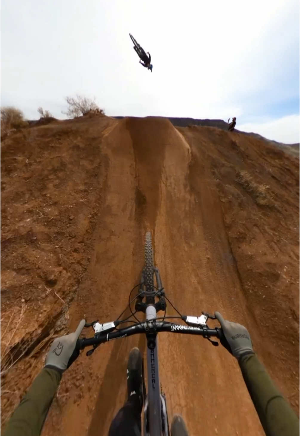 Ever seen a guy realizing his dream ? There you go! Following @Reed Boggs on his home spot! Shot on @GoPro MAX #FirstLap 
