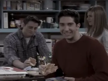 شخصيتي المفضلة 😎 ‏#Friends #friendstvshow #friendssitcom #friendstv #sitcom #friendsreunion #rossgeller #davidschwimmer #90s #90sthrowback #90stv #luviesoul #foryou #foryoupage #fypシ #viral #fy #fyp #فريندز #ادت 