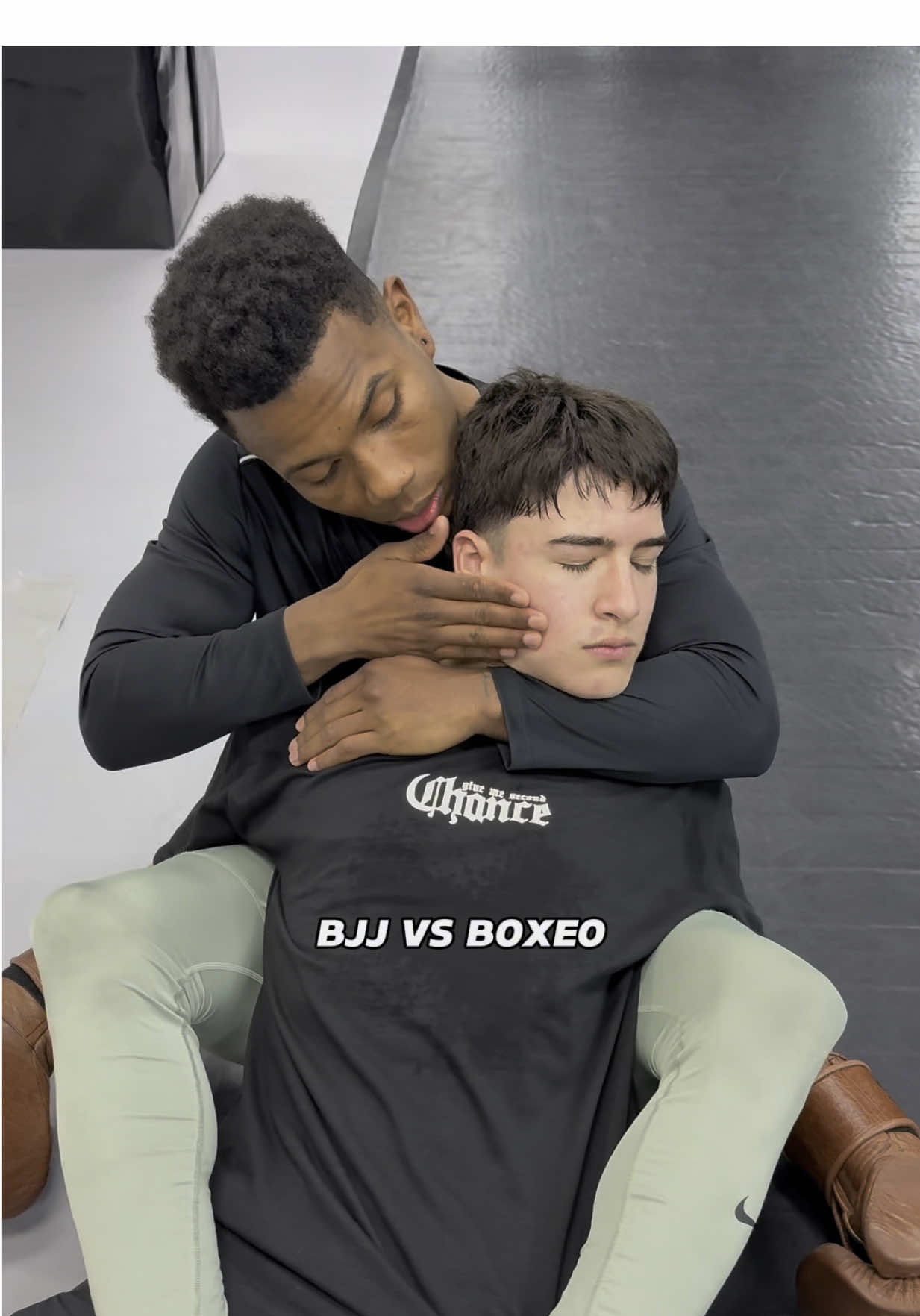 😴 #boxeo#boxing#boxingtraining#mma#muaythai#kickboxing#jiujitsu#grappling#lucha