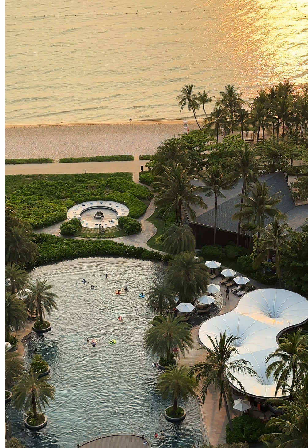 📍Rooftop INK 360, Phu Quoc😍🌅 Beautifil place on sunset time  #sunsettown #phuquoctrip #фукуоквьетнам #phuquocbeach #phuquoctravel #phuquoclife #phuquyisland #sunsettownphuquoc #phuquoc #phuquocplace #rooftop #ink360 #intercontinentalhotel #phuquochotel 