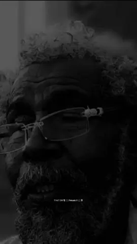 عاند الدنيا وابتسم#عبارات#حاج_الطيب#كلام_من_ذهب#حكم_وأمثال_وأقوال#قصائد_شعر_خواطر#اشعار#ستوريات#حالات_واتس#مصمم_فيديوهات🎬🎶#fvpシviral#foryoupagee