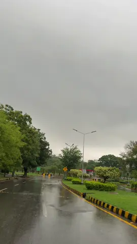 Missing Rain 🌧️🖤