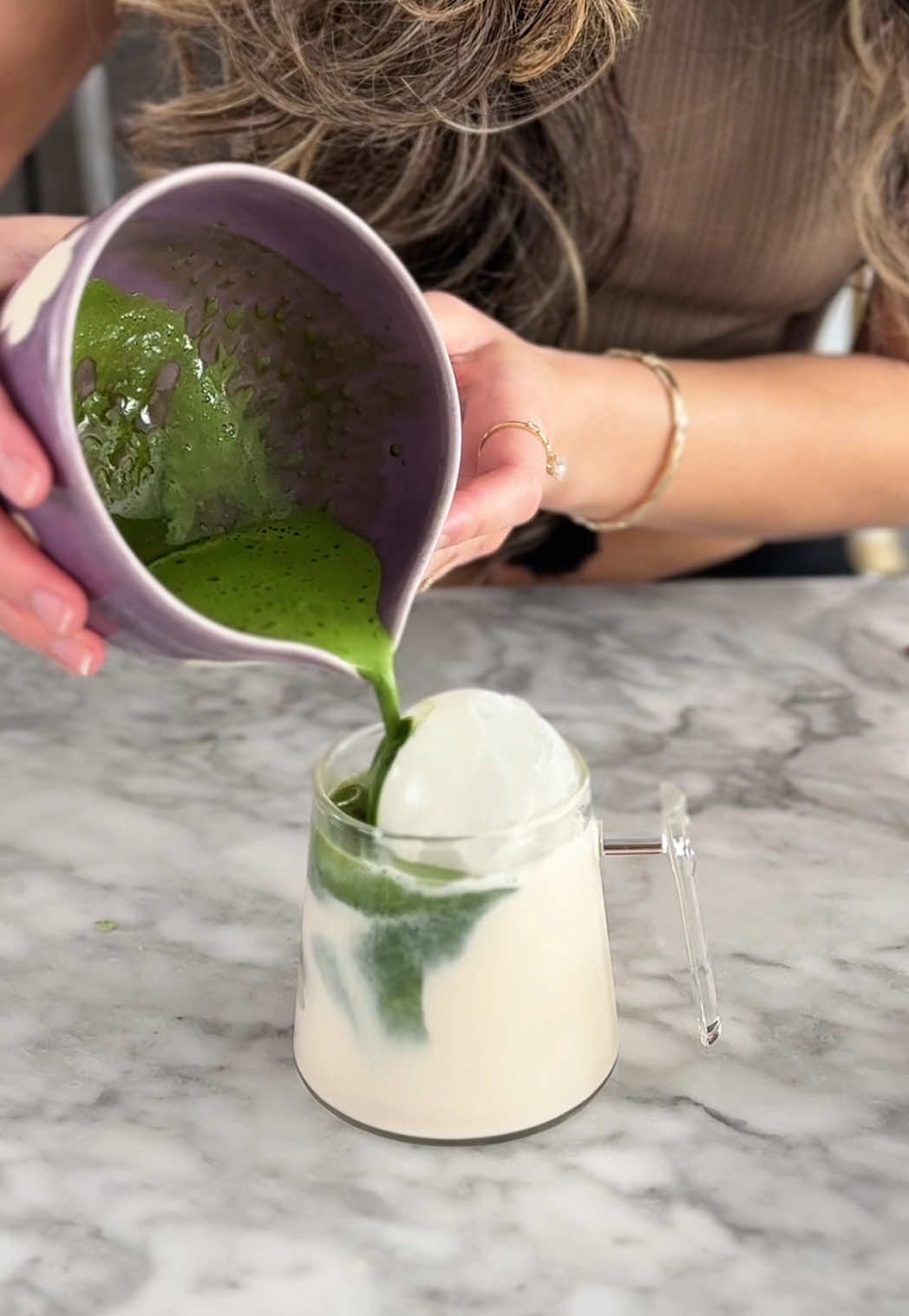 Happy matcha monday! 🍵 Had such a fun weekend. I went to a creator conference at Stanford and had a beach day with my dog! What did you do this weekend? 🌊 #matcha #matchalatte #icedmatcha #asmr
