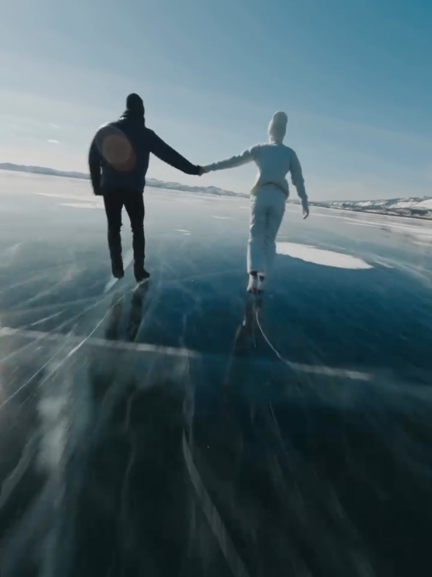 WOW 🤩👏 |  ⛸️ - aleksandrastepanova + ivan_bukin_  🎥 - matt__fpv 🌐 - figureskating_1tv | #figureskating #lakebaikal #степановабукин #StepanovaBukin #icedance #aleksandrastepanova #АлександраСтепанова #outdoorskating #иванбукин 