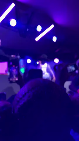 And yes i do it for a living too!! On waffla’s stage even🙏🏽🤭 #SAMA28 #fyppppppppppppppppppppppp #trendy #viral_video #fyp #fypviral #trendingvideo #dance #kamo #barcadi @Uncle Waffles 