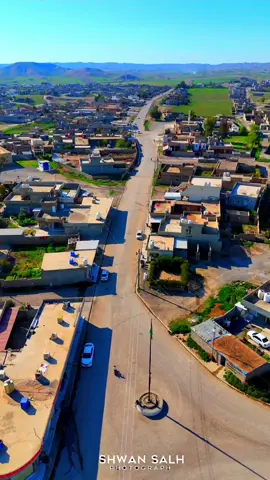 گوندی بەنێنان سەربەقەزای بەردەرەش .زۆرسوباس بۆخەلکی ئەوگوندە خۆشەویستە کەپێشوازیکی گەرمیان لێ کردم سلاووریزم بۆگەورەبچووکتان 