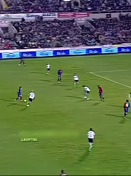 Messi refuses to fall 🐐☠️ #foryou #football #messi #fyp #viral #edit