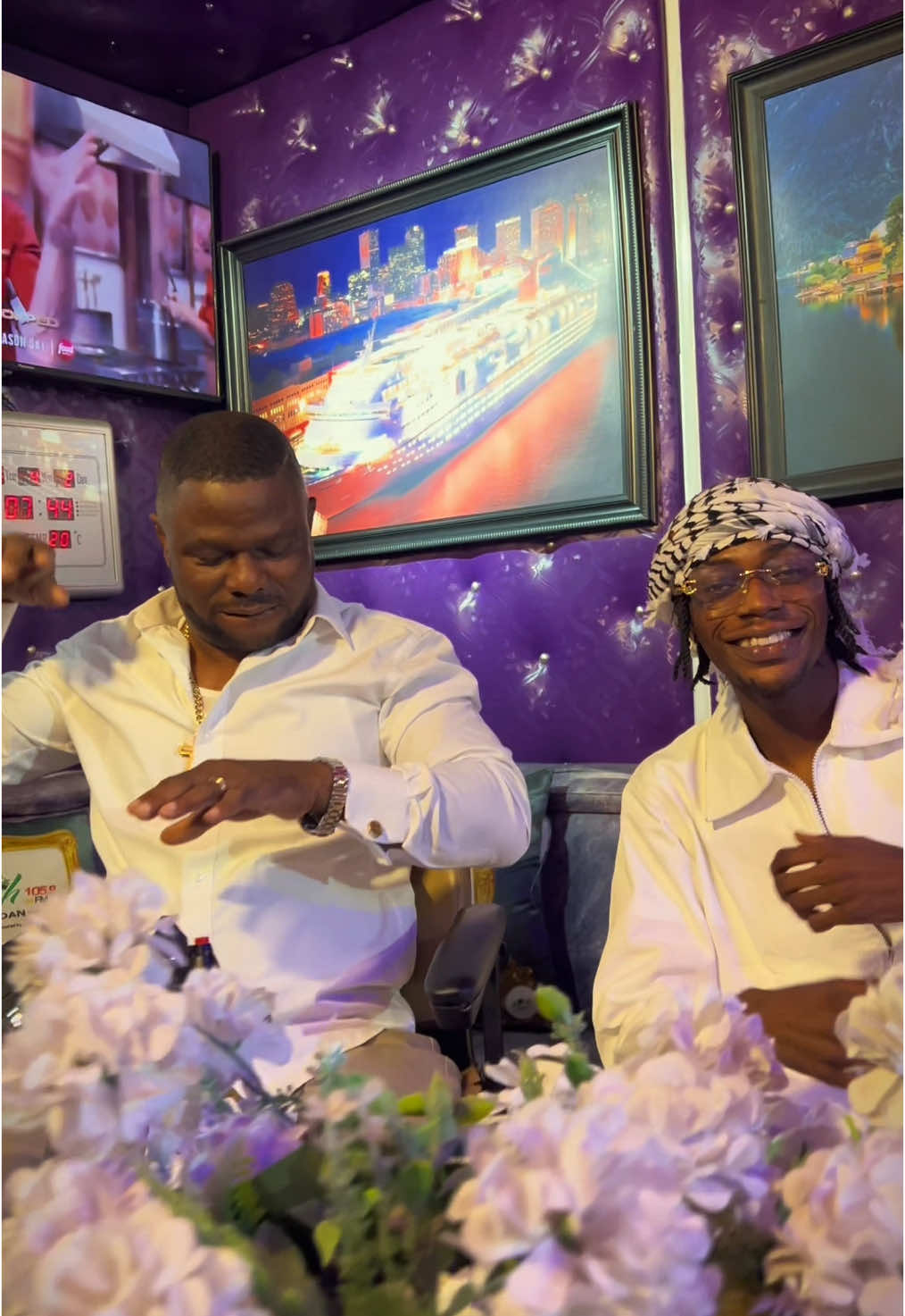 Track 6 off my coming EP AYO feat. @Yinka Ayefele M.O.N Music  Out Friday⏳🔥 This is a dream come true for me🥹🤎. . .   #ayox #blownboii #theloners #Ayobyayox #yinkaayefele 
