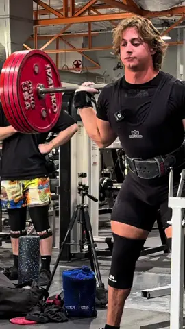 I am now a @hansupower athlete! Take advantage of their sale ending April 30th, 56% off a combo rack and barbell with free shipping, along with 45% off knee sleeves and 30% off singlets and wrist wraps! Use my code “NRG”⚡️for an additional 10% off all equipment💪 @110 Percent  @pioneer_fit  Code “NRG”⚡️ If you’re interested in coaching, please visit the link in my bio or DM me “coach”! Coach @Peter Pires  #powerlifting #explorepage #gymmotivation #powerliftingmotivation #squat #explore