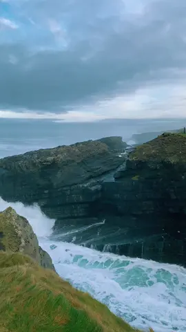 Wild Ireland 🇮🇪 #Ireland #WildEire #WildÉireViews #ExploreÉire #ireland #ocean #cliff 