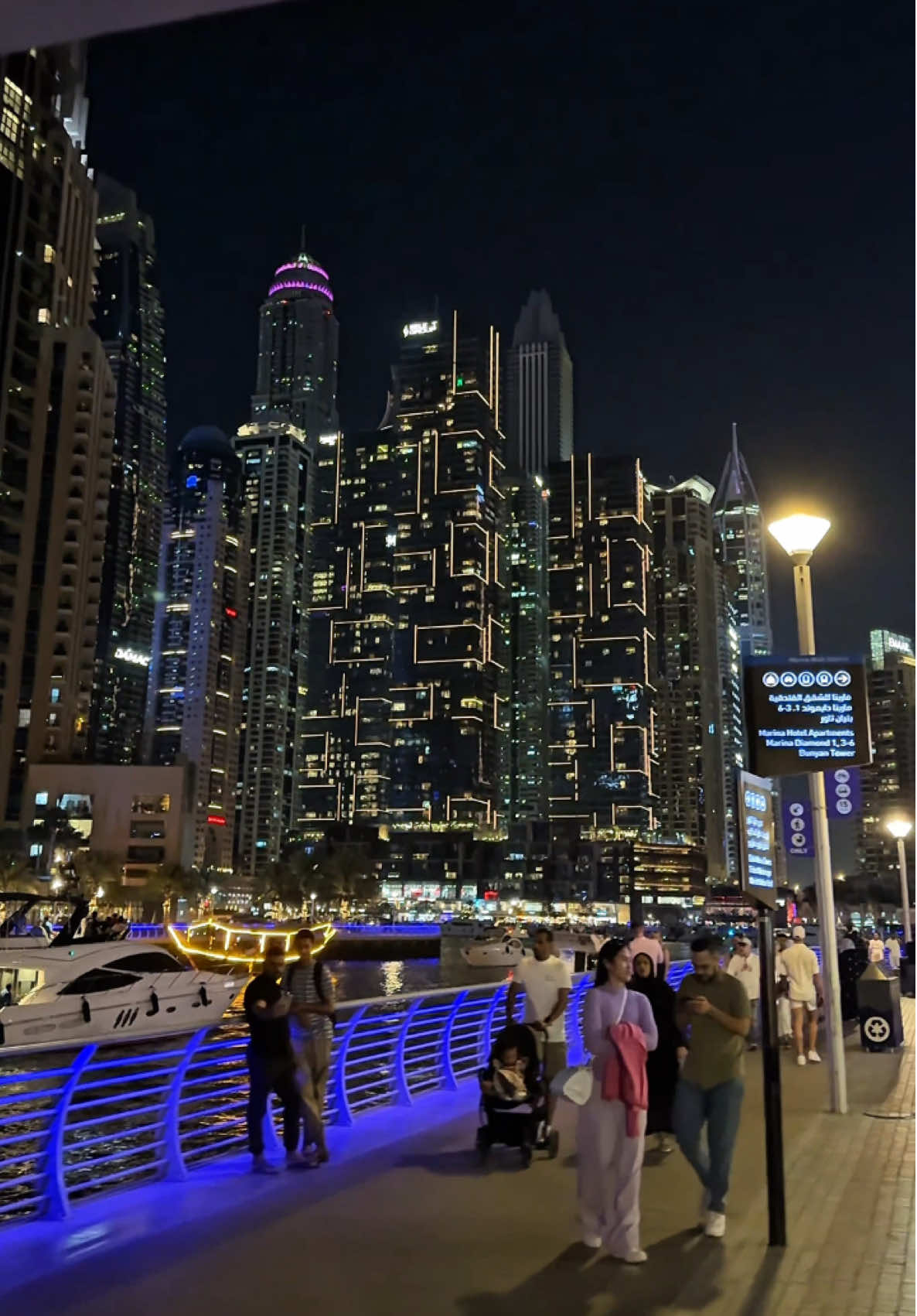 Night view of marina 🌆#DubaiViews #exploredubai #VisitDubai #ReelGoals #fyp 