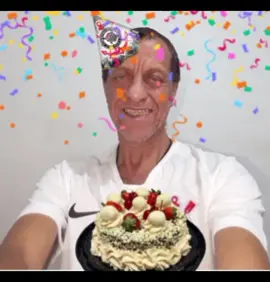 Feliz aniversário  #carlinhos #cavalos #aniversario #felizaniversário #meme #shitpostbr 