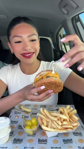 THE HABIT❤️🍔 HALF OF THAT BURGER WAS GONE AFTER THE FIRST BITE🤣 THIS WAS 10/10😊#thehabitburgergrill#burger#juicyburger#burgermukbang#ranch#mukbang#mukbangeatingshow#mukbangfoodasmr#foodvideo#foodsounds#foodasmr#asmreating#asmrsounds#bigbites  