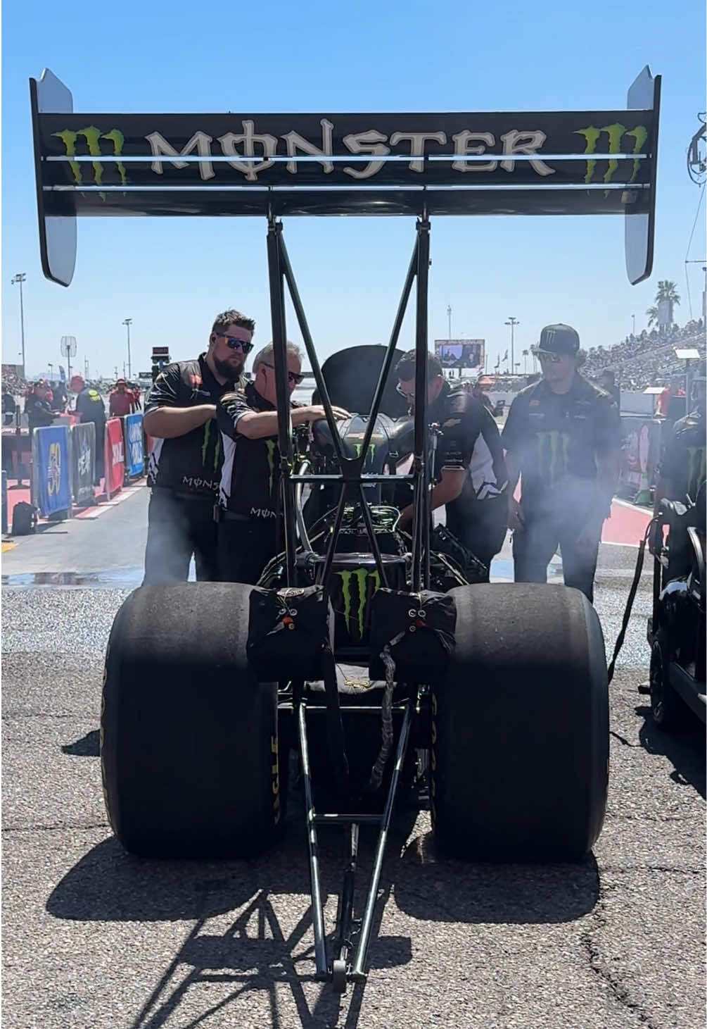 Unleash the beast! #dragracing #nitro #nhra 