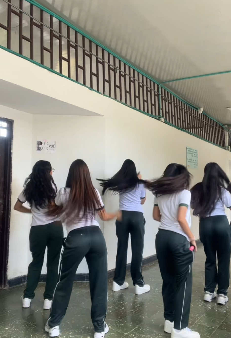 🫦#fypシ゚ #zyxcba #foryoupage @M @𝔻𝕒𝕟𝕟𝕚𝕥𝕒 🎀 @MAJO🩷 @casanova 🎀 @𝐕 