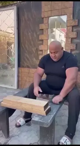 #hand #hammer #nails #wood 