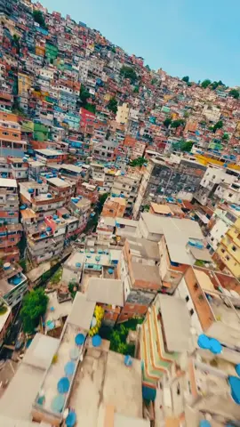 Largest Favela in South America 🤯🇧🇷 🎥 jacksongoldblatt #rocinha #brasil #favela #riodejaneiro