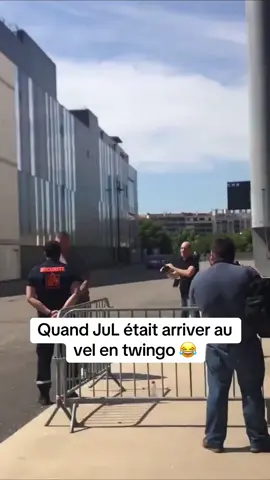 @JUL 📀👽💿 #velodrome #concerts #doretdeplatine #prt #faitesmoiperce 