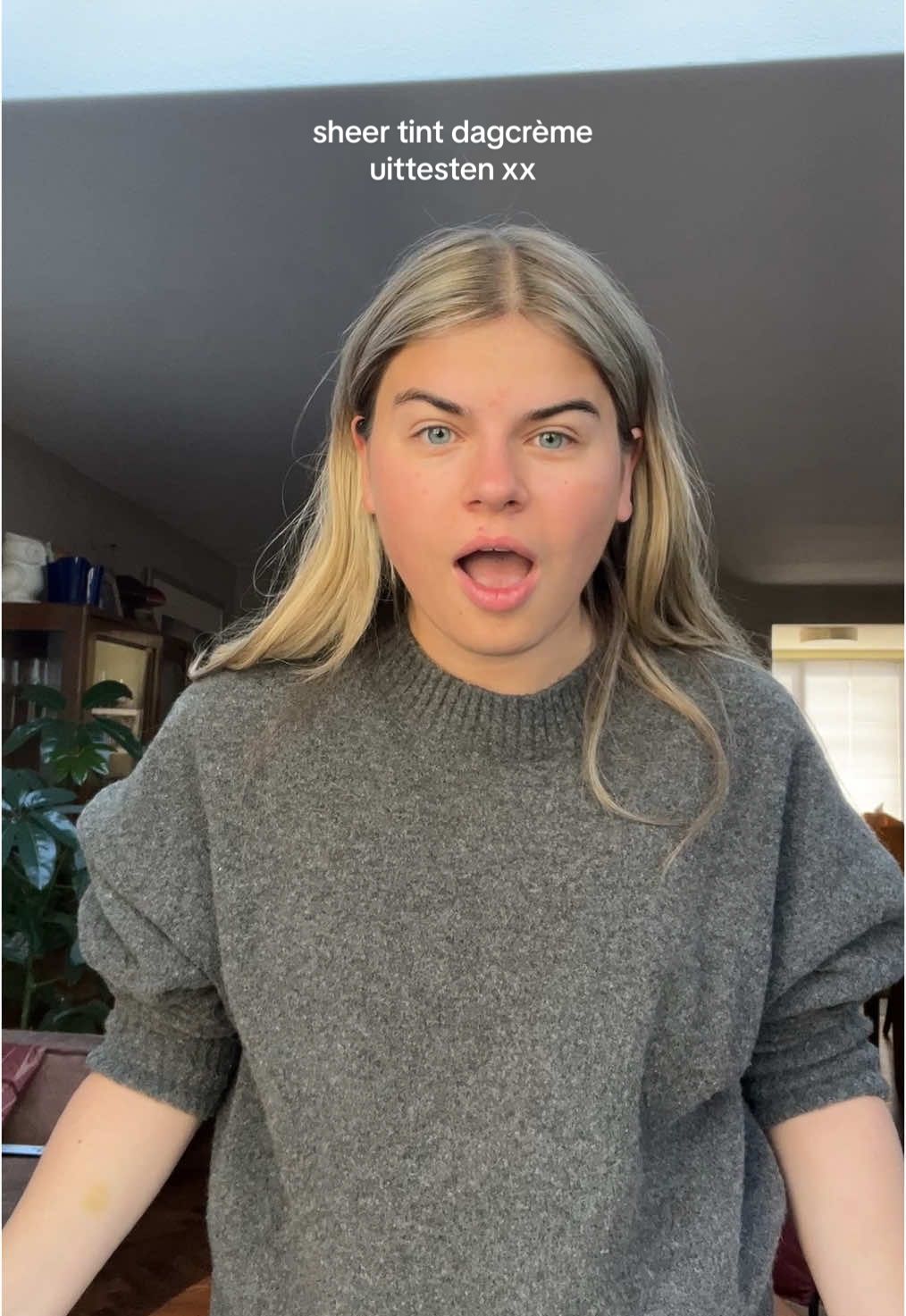 ooooh ik hou van dit product, geen sponsor kusjes.  #sheertint #esteelauder #bronzing #bronze #spf15 #spf 