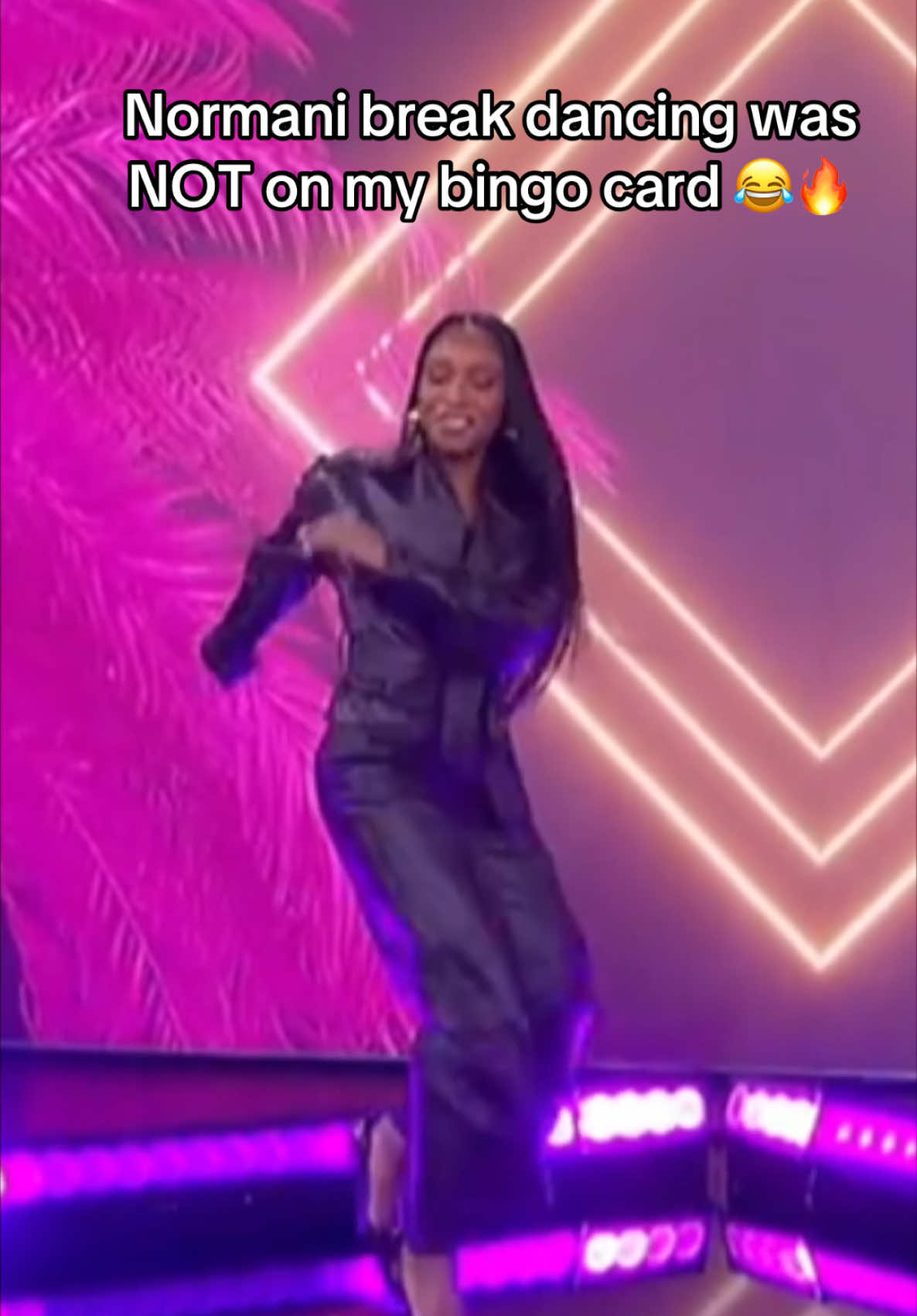 What can’t #Normani do?! 🙌🏾🔥 Out here pop-lock-and-droppin’ like a pro… AND in heels 😮‍💨 #breakdancing 🎥 @Jennifer Hudson Show 
