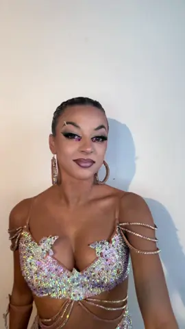 Make up for🩷 Giulia🩷 #makeup #ballroom #perte #fyp #4u #hairstyle #hair #hairtokfyp #makeupartistworldwide #makeupartist #competition #dance #pov #ballroomdance #ballroomhair #perte❤️ 