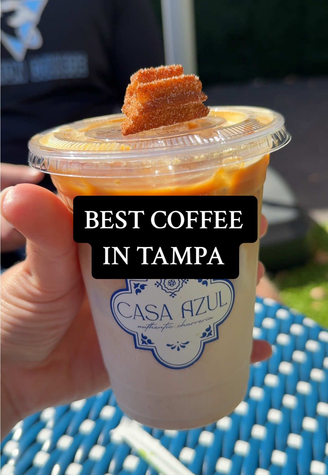 This is the best coffee shop in Tampa voted by the people! 📍Casa Azul Try out their horchata lattes and fresh churros! #tampa #tampabay #tampacoffee #tampacoffeeshops #tampainfluencer 