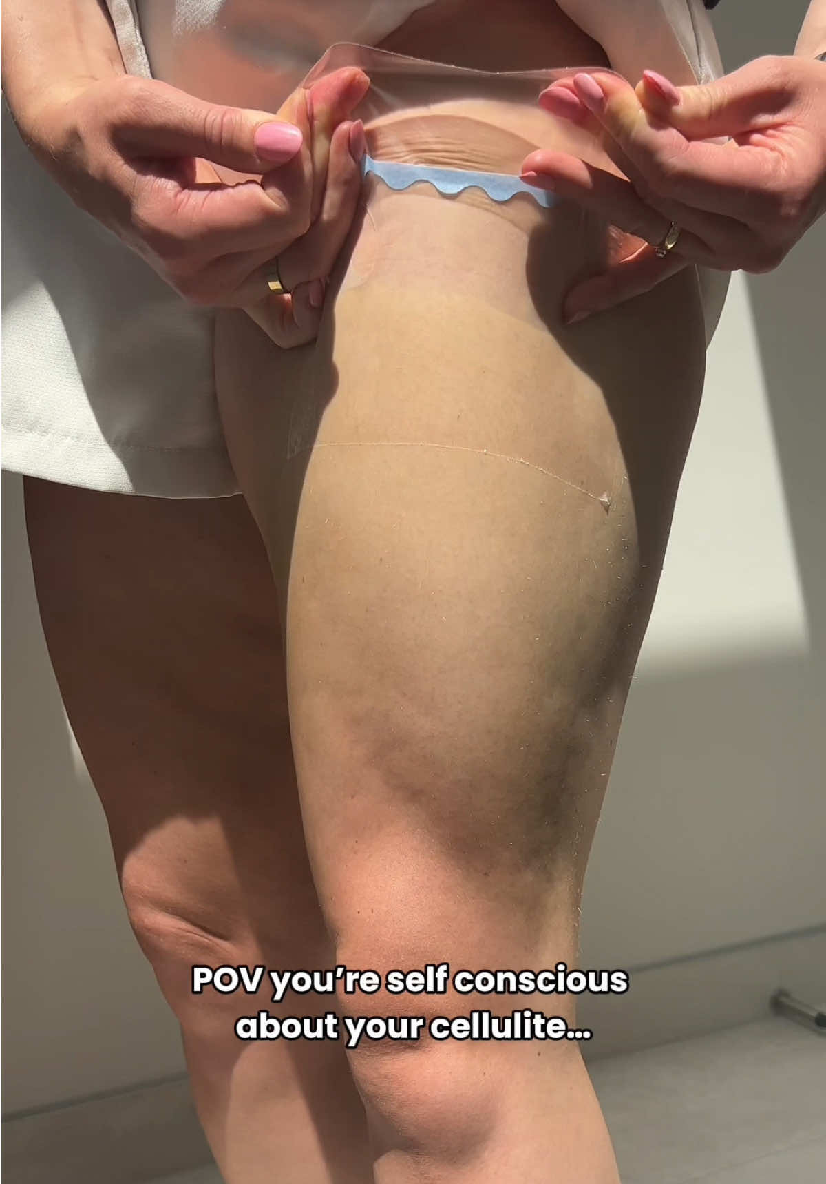 No more cellulite ladies! An instant, painless solution 🥰  #cellulite #looseskin #confidenceboost #instalift #confidentwomen #middleages #saggyskin #leglift #cellulitereduction 
