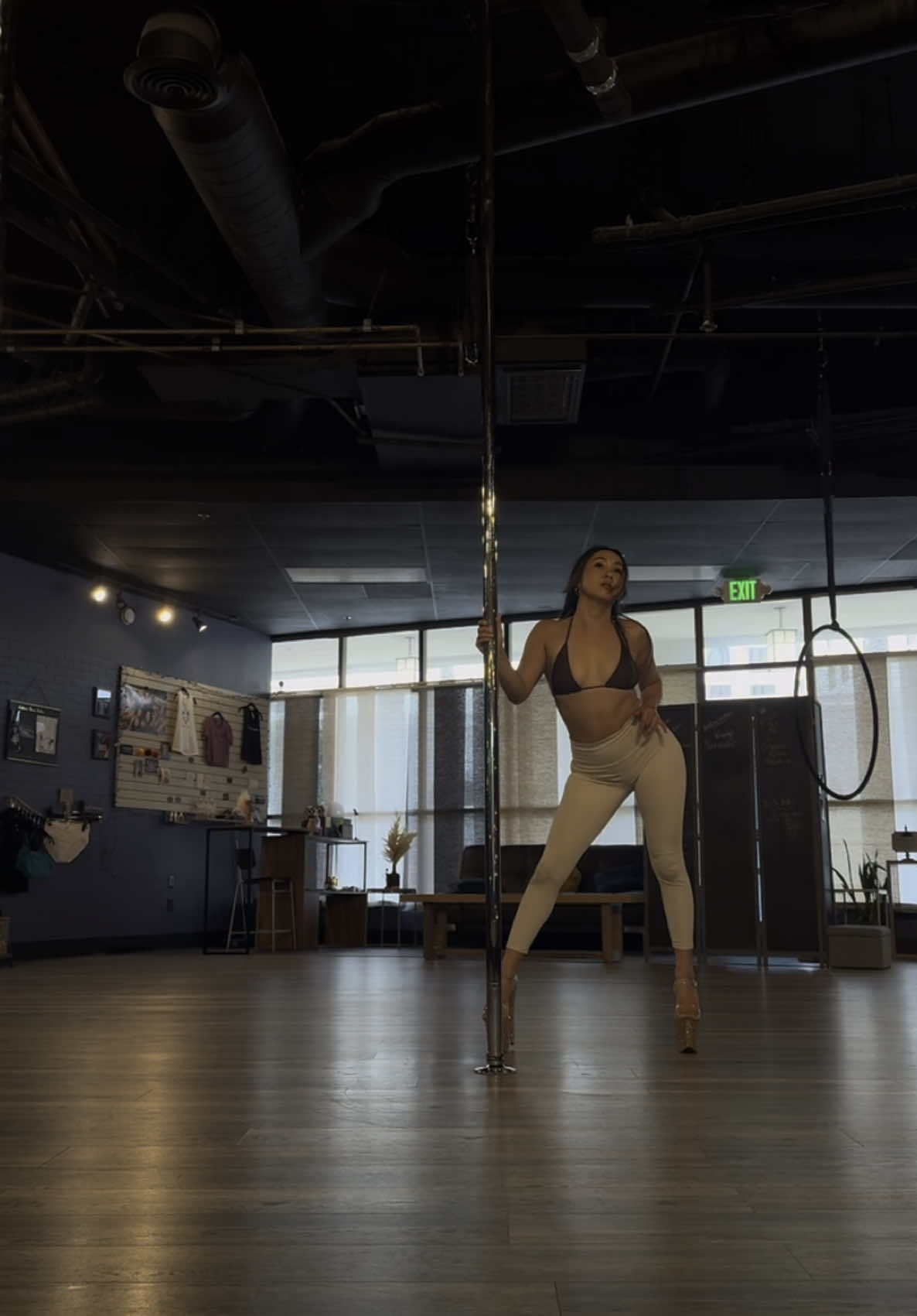 #poledance #exoticdance #polefairy #aerialist #polefitness 