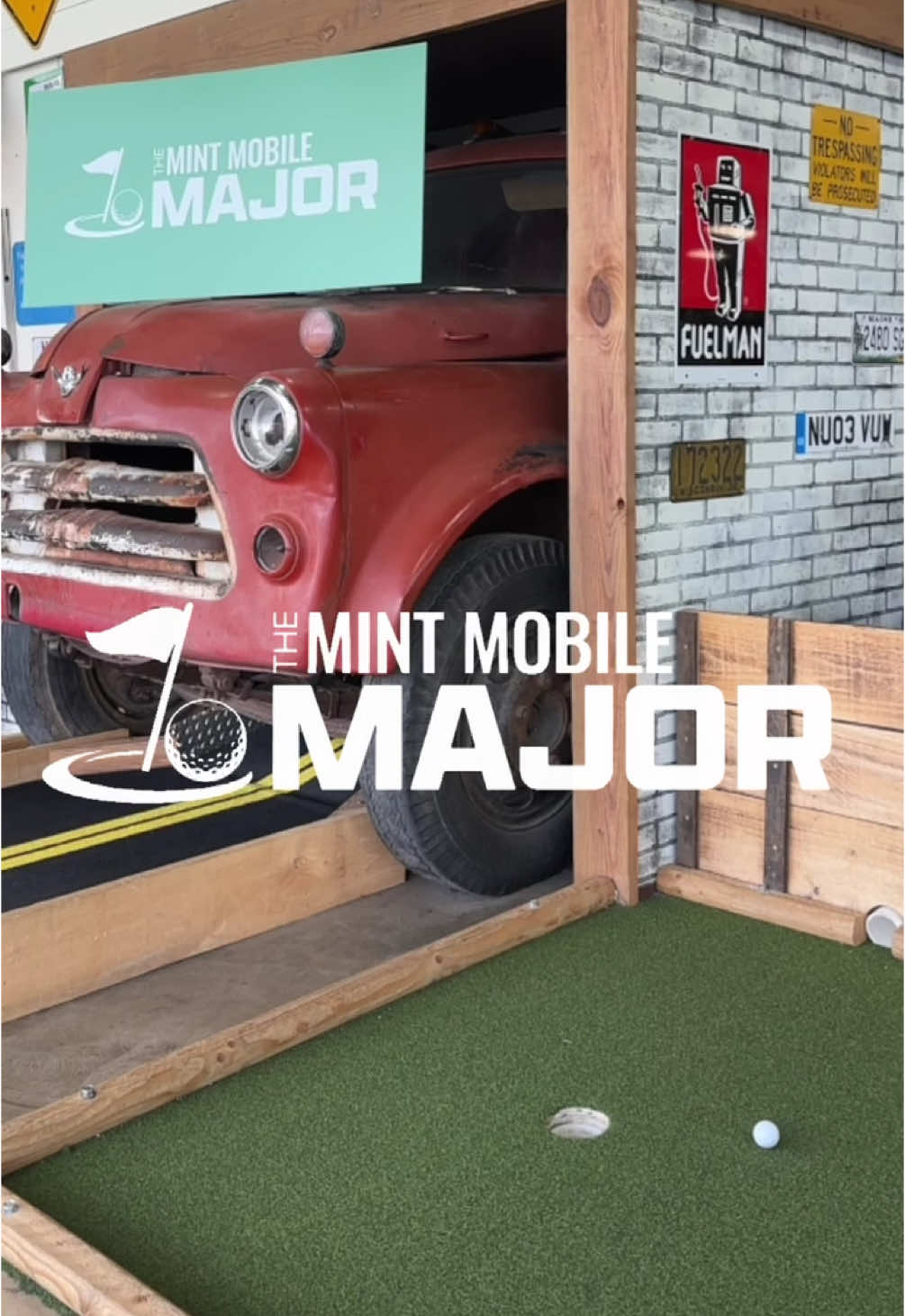 While big wireless spends millions on huge sponsorships, @Mint Mobile decided to go mini. Introducing the first ever Mint Mobile Major. Tune in April 11th-April 13th to watch us face off with Mint Mobile users for the ultimate grand prize. #MintMobilePartner #golf #minigolf #minigolfing #puttputt #puttputtgolf #golftiktok #golftok