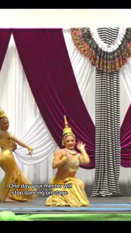 #fyp #fypシ #dance #group #blow #foryoupage #pageforyou 