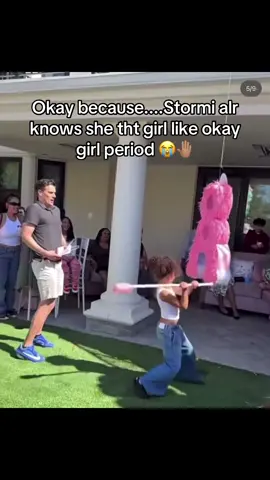 Like okay girl .. where u learn tht from lol#fyp #fypage #fypシ #kyliejenner #kylie #jenner #krisjenner #kimkardashian #kardashians #northwest #stormi #stormiwebster #viral #goviral #birthdayparty #fypシ゚viral #trendnow #viral_video_ 