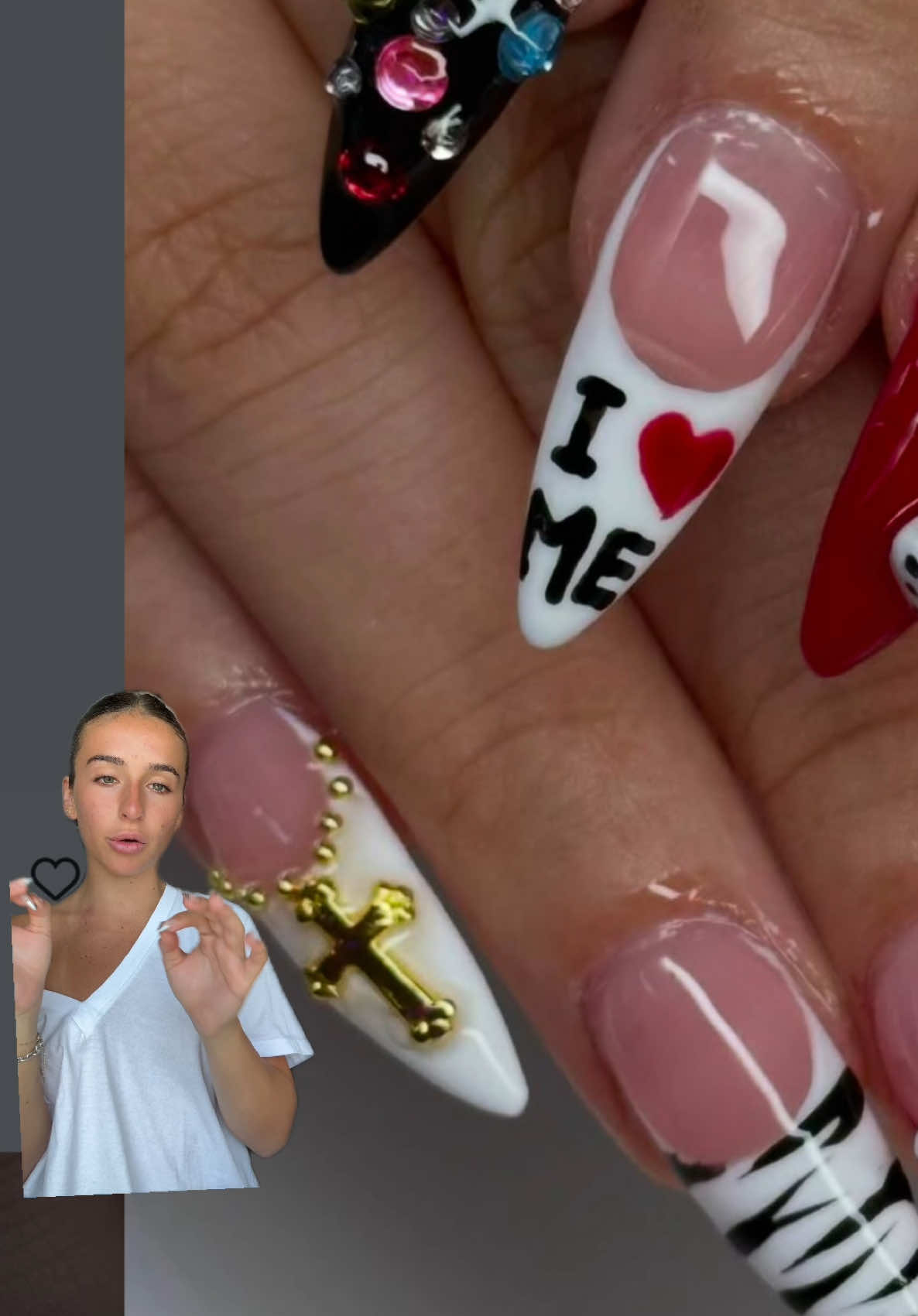 Idk what I’m even saying I’m so tired but HELP ME CHOOSE MH COACHELLA NAILS #greenscreen 