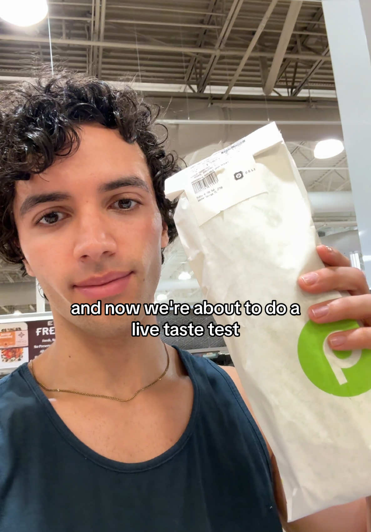 I expected better from how much it gets hyped up but I enjoyed it #florida #publix #sandwich #floridalife #foodtiktok 