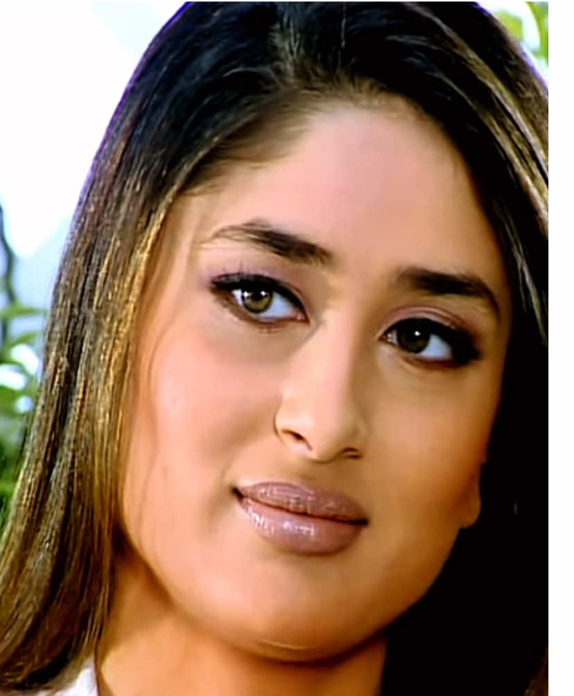 she was ahead of her time #kareenakapoor #diva #baddie #kareenakapoorkhan #icon #legend #iconic #actress #bollywood #queen #bollywoodactress #quotes #legends #women #feminist #iconic 