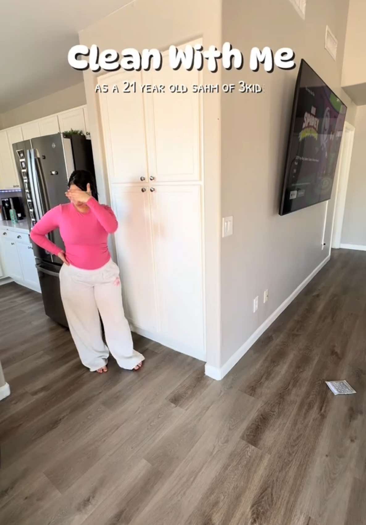 do we like more laid-back nonchalant Lulu or big personality, Lulu lmk? 😅💕 @@ʟᴜʟᴜis my only other page ♥️ ##youngmomsoftiktok##momhumor##youngmomlife##sahmoftiktok##cleanwithme##bigpersonality##mamalulu##lulu##cleaningmotivation##toddlermom##unfilteredmotherhood##momcontentcreator##momhumor🤣##realisticmomlife##relatablemom##overstimulatedmom##youngmomlife##funmom##coolmom##momwithoutafilter##laidbackmom##sahmof3##21yearoldmommy##fypmomsoftiktok##fypシ゚viral