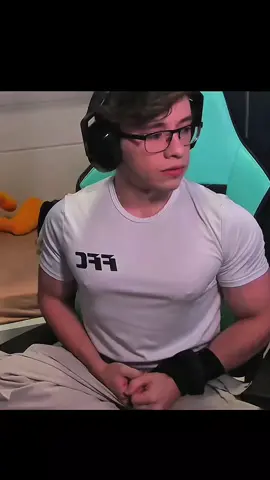 apelapato no seu prime kk🗿💀@Apelapato #viral_video #highlight #clips #viraliza #freefire #viral #apelapato 