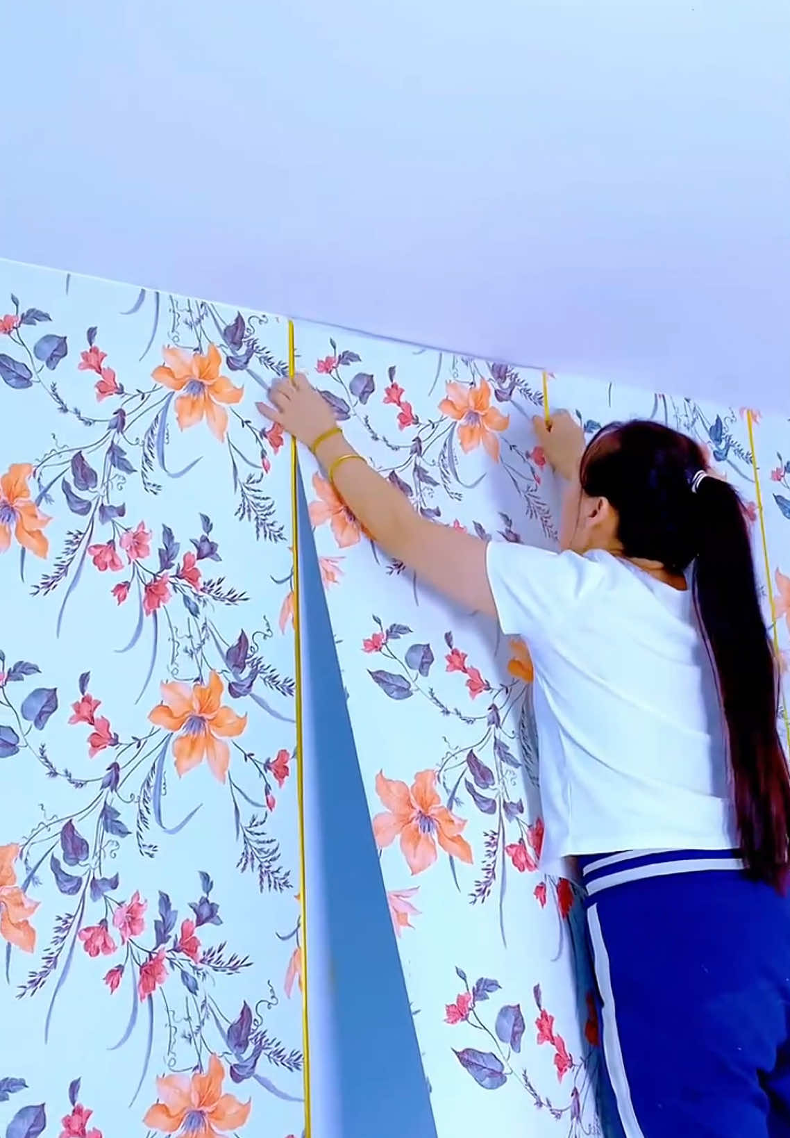 Cuộn xốp dán tường Vân vải có sẵn trong giỏ hàng nhé mọi người ! Kt 2,8*0,5m ạ #trihoidecor #giaydantuong #xopdantuong 