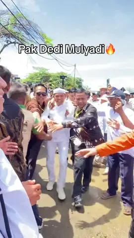 Dijuluki “Bapa aing” kalo dijabar Karena semenyala itu pak dedi 👍 #dedimulyadi #kdm #jawabarat #jabar #kangdedimulyadi 