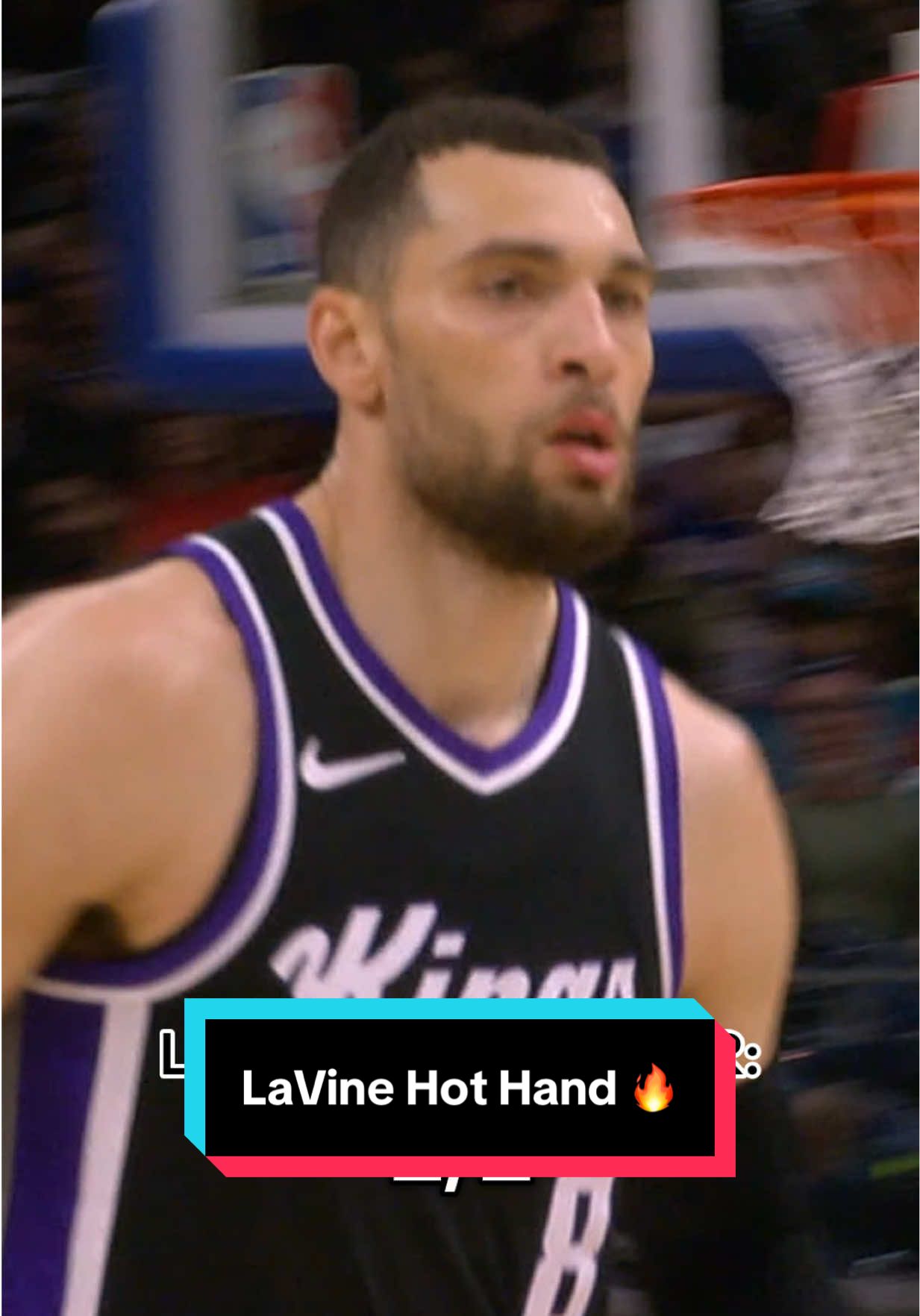 35 points and counting 📈🔥 #NBA #basketball #three #ZachLaVine 