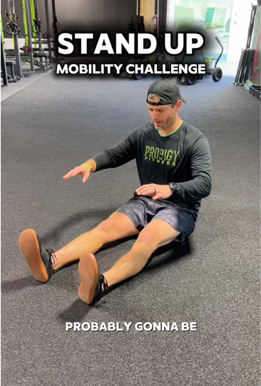 COACHES CHALLENGE Stand Up Without Using Your Hands Don’t let this one fool you. This was by far one of the hardest challenges we’ve done!  You win some and you lose some. This time we ALL lost lol #gym #Fitness #pleasanton