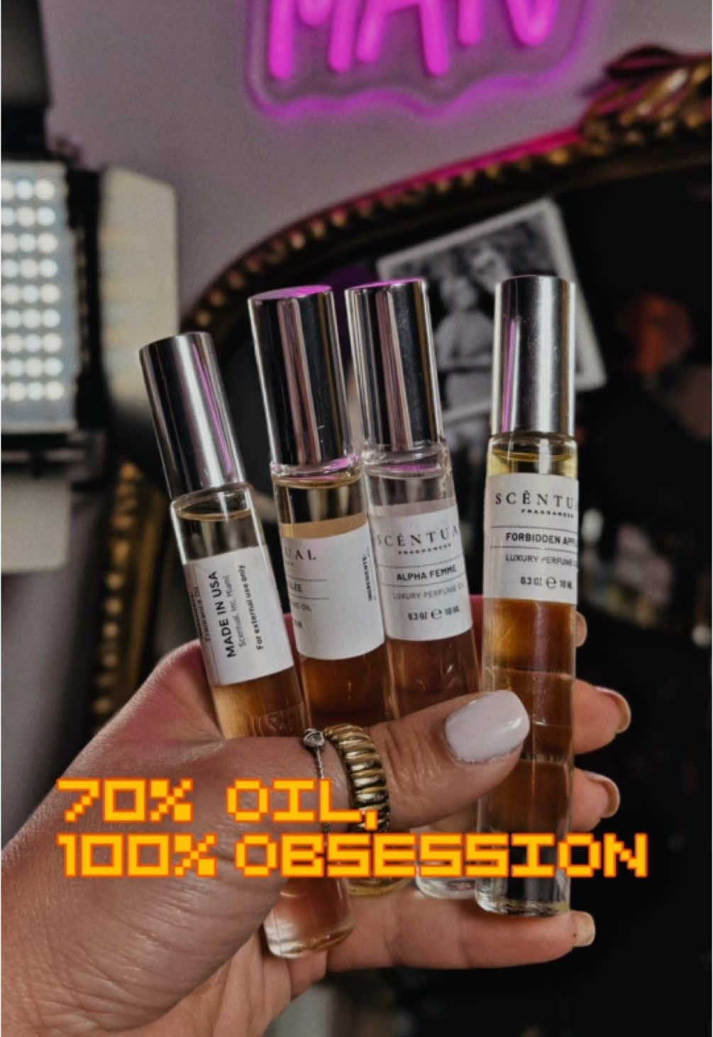 Smells like a warm latte and emotional manipulation. In the best way possible!  #perfumeoil #gourmandfragrance #latteperfume #longlastingperfume #fragranceTok #perfumehoarder #scentualfragrances #smellgoodfeelbetter #caramelvibes #layeringscents #tiktokmademebuyit Creamy white latte perfume oil with 70% oil concentration. Long-lasting sweet fragrance perfect for layering with caramel, vanilla, and gourmand perfumes. Portable roller for everyday scent touch-ups.