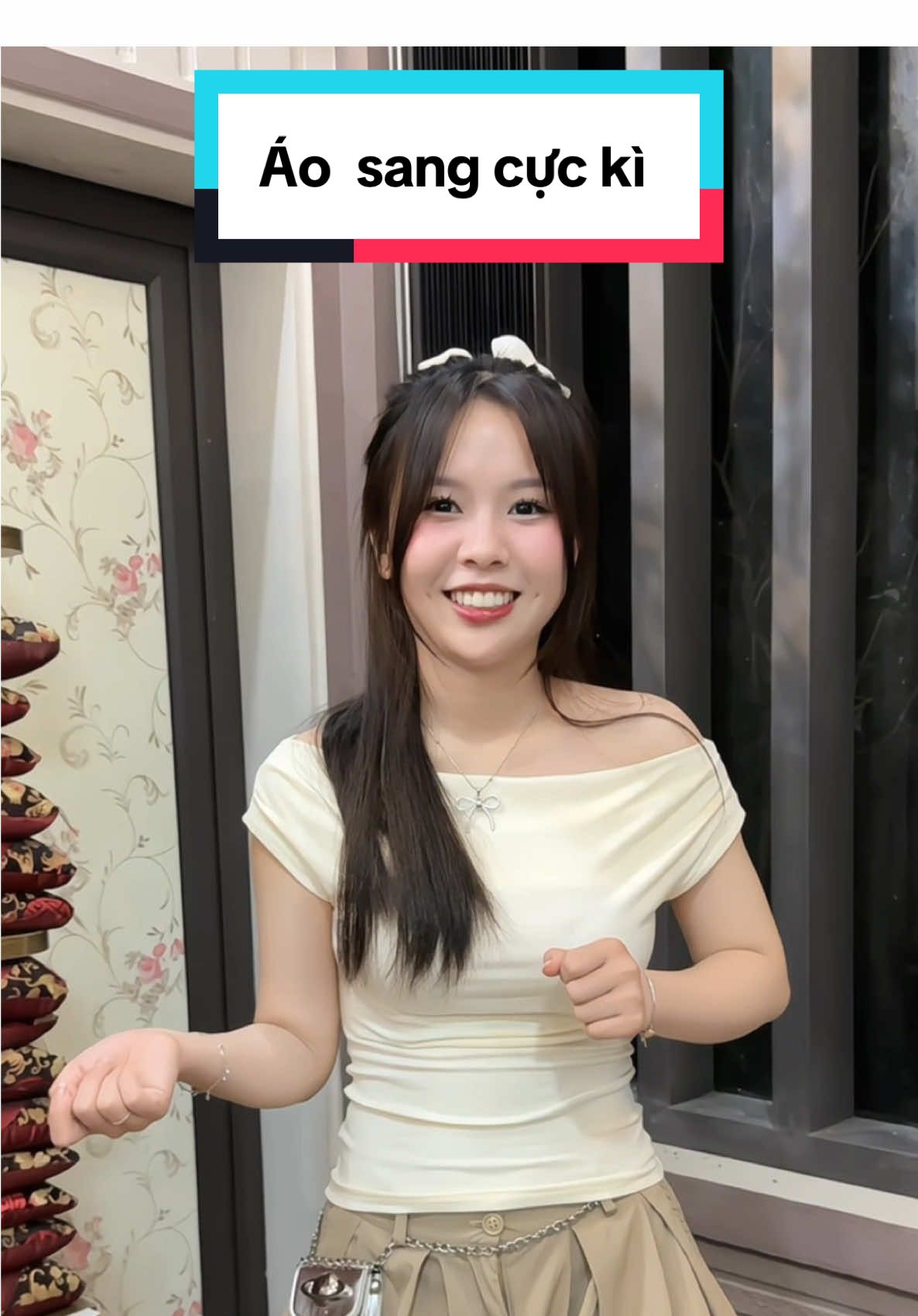 Ngoan xink iu #review #bichbebong #aonu #aonuxinhdep #aoxinh #aonuxinh #aoxinhhottrend #22etm #38sp #aonangtho #atkoc #xyzabc #xybca #fashiongirl #phoidoxinh #thoitrang #fashiontiktok #xuongmaynangtho #aolechvai #aolechvainu #aodep #aobody#xuhuongtiktok #aokieuhottrend #aohe