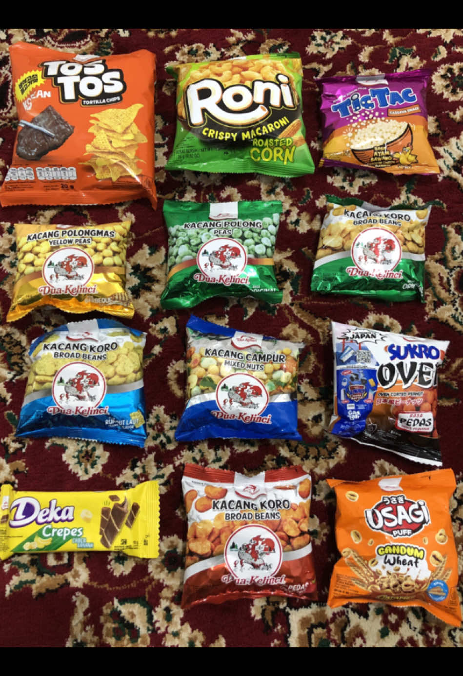Paket snack dua kelinci isinya ada 12pcs #paketsnack #snack #snackbreak #cemilan #cemilanviral #duakelinci #kacang #kacangkoro #sukro #cemilananak #hampers #hamperslebaran 