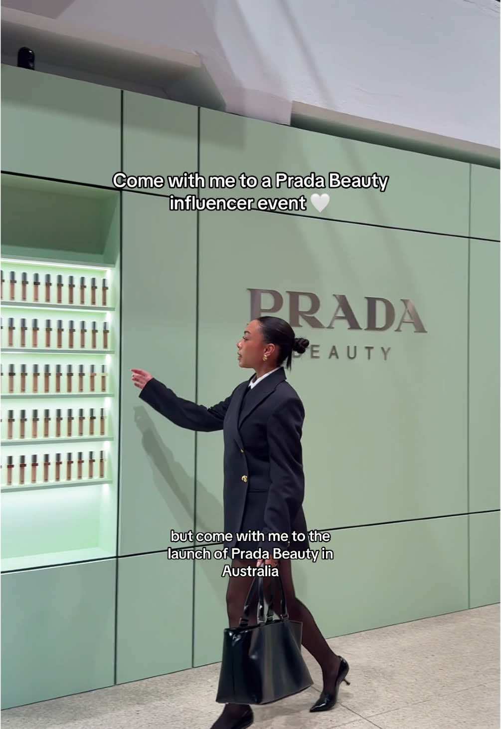 24 hours in Sydney for the launch of @pradabeauty in Australia, as well as the @H&M autumn/winter collection 🤍🫶🏽 #influencerevents #pradabeauty #hm 