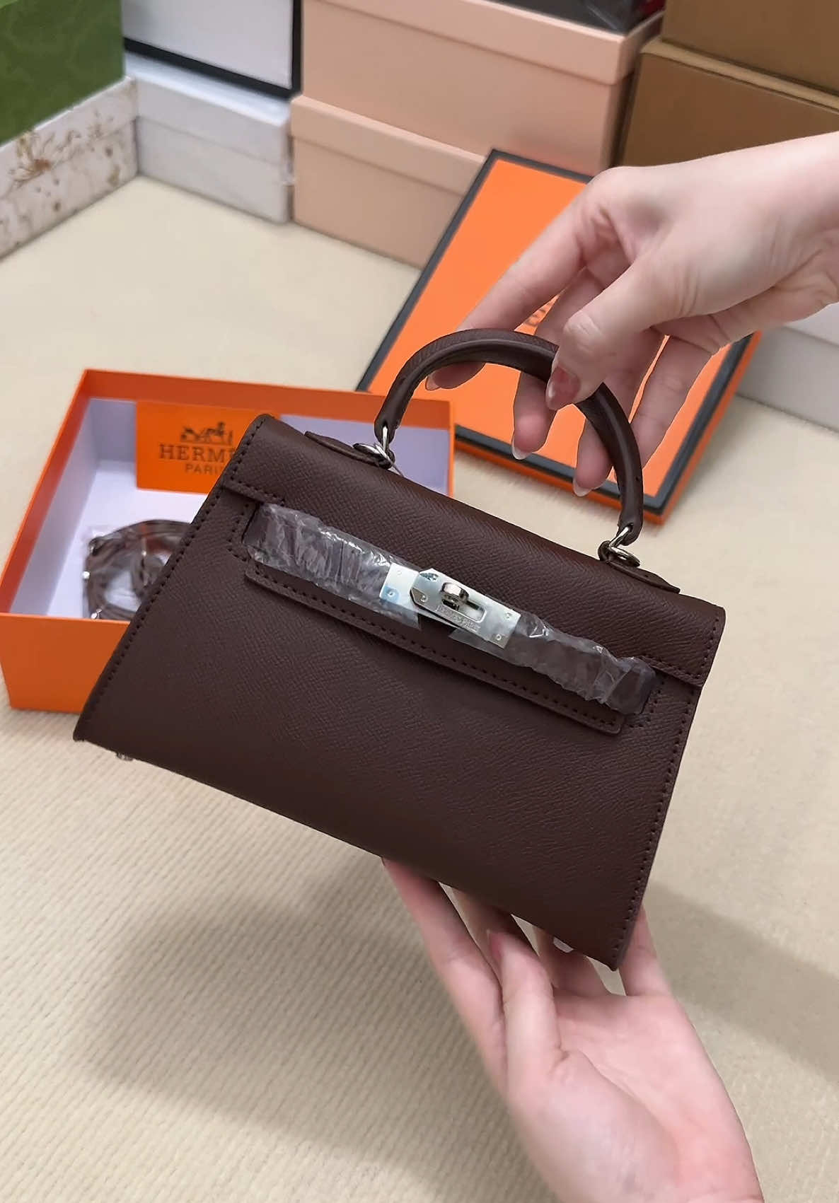 Hoa hậuuuu trong làng Hm, màu hot mà chị em nào cũng ưng 🌷💓🌸✨#Ngoctrantui #tuixachnu #tuixachquangchau 