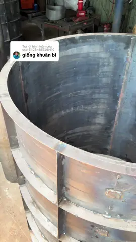 Trả lời @user5428485308410 dạ đúng khuôn cống bi rồi anh ơi, 1400 là đường kính ngoài ạ, cần cốp pha các loại ghé CỐP PHA VIỆT anh nhé #copphaviet #cốp_pha_việt #coppha #coffa 