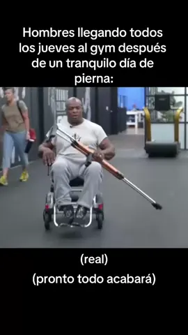 When THE legend rolls in — wheelchair or not, the gym just hits different. Ronnie Coleman pulled up and the whole room got quiet… Because strength like his doesn’t fade — it evolves 💪🔥 Still inspiring lifters around the world with that unshakable mindset. Light weight, baby? Always. #bodybuilding #powerlifter #RonnieColeman #lightweightbaby #yeahbuddy #legend #motivation #gyminspiration #strengthforever #bodybuildingmotivation #gymicon #wheelchairwarrior #respect #powerlegend